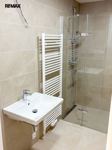 Pronájem bytu 1+kk v osobním vlastnictví 40 m², Zlín - Photo 3