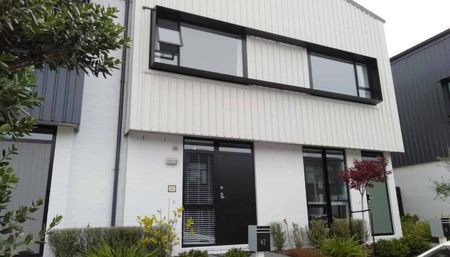 Modern Townhouse Living in a Prime Mount Wellington Location - Photo 4