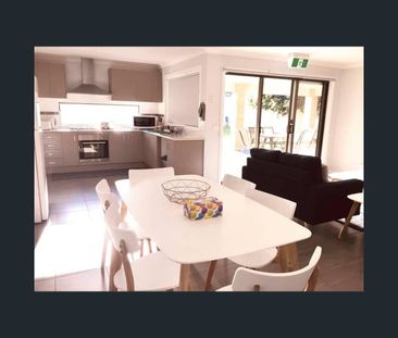 Room 1/5 Aqua Court, Pakenham, Vic 3810 - Photo 1