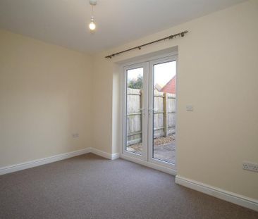3 bedroom townhouse to rent - Photo 3