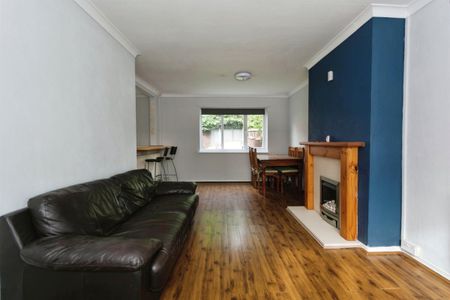 Capern Grove - Photo 2