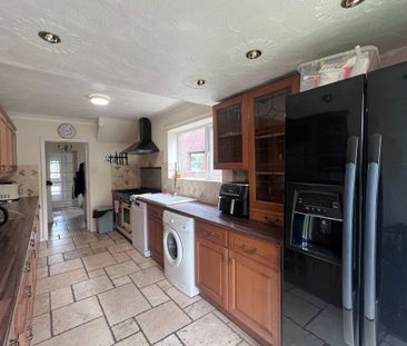 King John Avenue - Photo 6