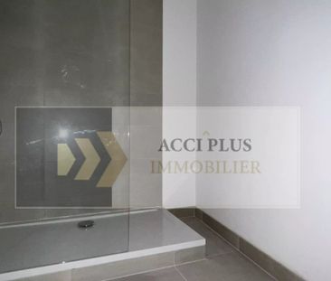 Location Appartement 2 pièces 45m² NIMES 30000 - Photo 3