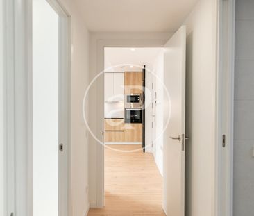 Flat for rent in Poble Sec - Photo 3