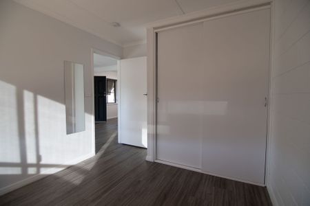 BRICK UNIT IN QUIET COURT LOCATION - Photo 5