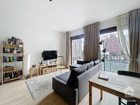 LOUISE - CHARMANTE GEMEUBILEERDE STUDIO VAN 40M² + TERRASE - Foto 4