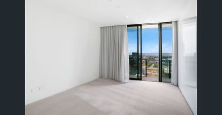 PREMIUM BEACHSIDE LUXURY - HEDGES AVE - Photo 5