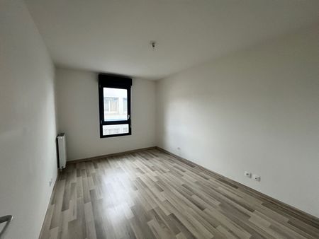 Appartement T3 spacieux avec garage - Photo 5