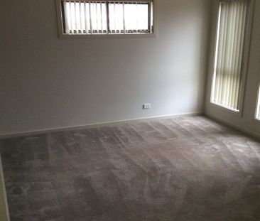 THREE BEDROOM + STUDY HOUSE - - Photo 3