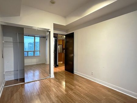 For Lease - 70 Absolute Avenue Unit# 1005, Mississauga, Ontario - Photo 5