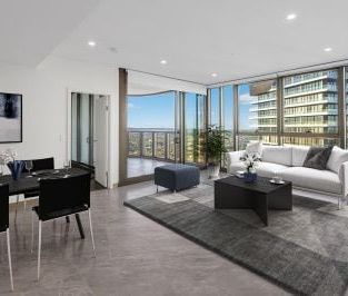 Luxury High-Level Two-Bedroom with Breathtaking Views - Photo 1