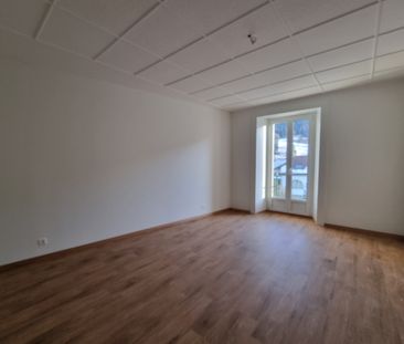 Superbe appartement entièrement rénové de 3 pièces au 2ème étage si... - Photo 3