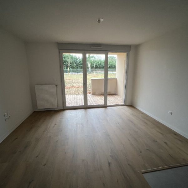 Location Appartement 2 pièces 41m² EAUNES 31600 - Photo 1