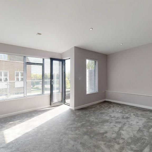 2 bedroom townhouse to rent - Photo 1