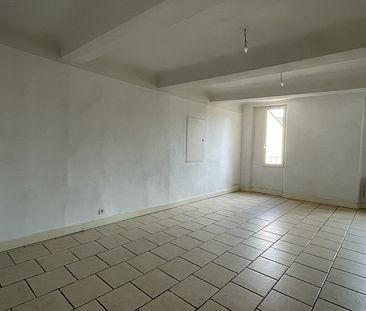 A LOUER COTIGNAC CENTRE VILLAGE APPARTEMENT 2 PIECES 43M² LUMINEUX, CUISINE EQUIPEE - Photo 4