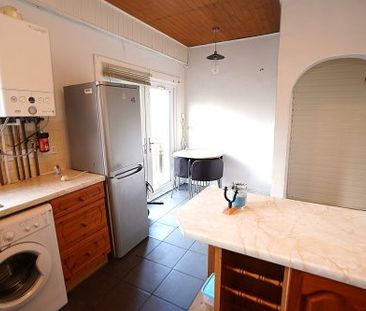 Burns Crescent, Harthill, Shotts, ML7 5QY - Photo 1