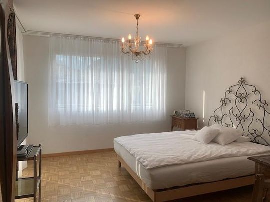 Appartement de 3.5 pièces au 2ème étage situé à deux pas du centre-ville et des accès autoroutiers. - Photo 1