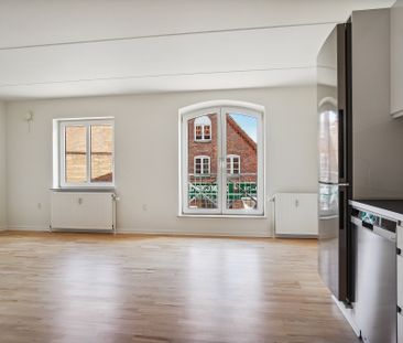 Lys lejlighed med central placering i Tønder - Photo 6