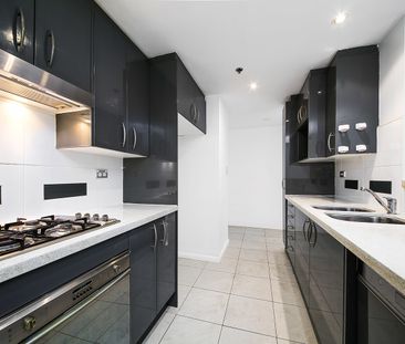 1020/2 Lachlan Street, Waterloo NSW 2017 - Apartment For Rent | Domain - Photo 5