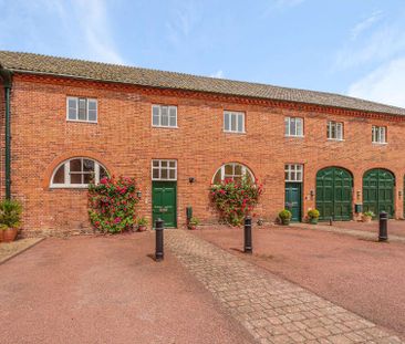 1 of 12 individually designed apartments to let in a quintessential English Country House overlooking a historic parkland setting in the Suffolk Heritage Coast - Photo 5