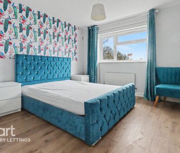 3 bedroom detached house to rent - Photo 5