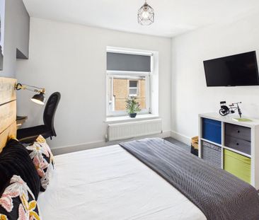 5 bedroom terraced house to rent - Photo 5