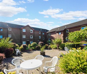 Price £945 pcm - Available Now - Furnished / Unfurnished - Photo 5