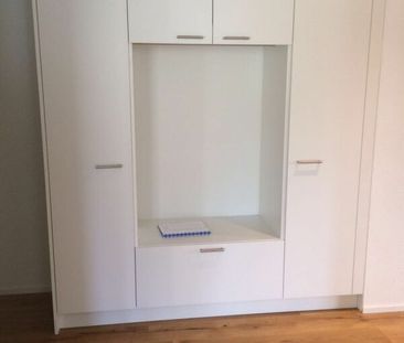 Hochwertig, modern und stilvoll an zentraler Lage - Photo 1