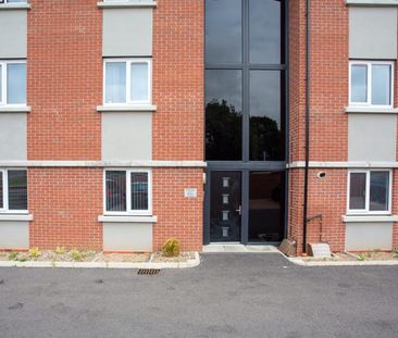 Flat 1, 3 White Ridge Court - Photo 3