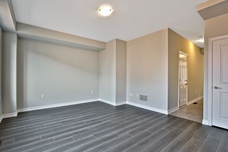 For Lease - 288 Glover Road Unit# 62, Hamilton, Ontario - Photo 3