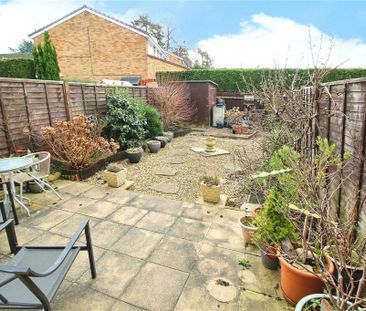 3 bedroom terraced house to rent - Photo 6