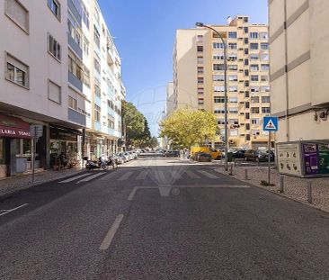 Apartment T3 in Falagueira - Venda Nova, Amadora - Photo 3