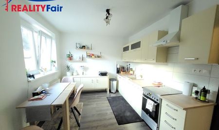 PRENÁJOM - 2 izbového bytu na Viestovej ulici, Uhlisko - Banská Bystrica - Fotografia 4