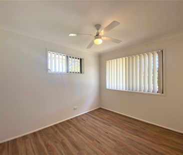 Family Home in Quiet Cul-de-sac - Photo 2