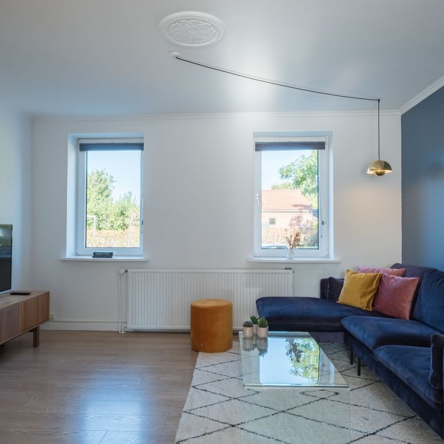 Møbleret 3-værelses lejlighed med parkering - Foto 1