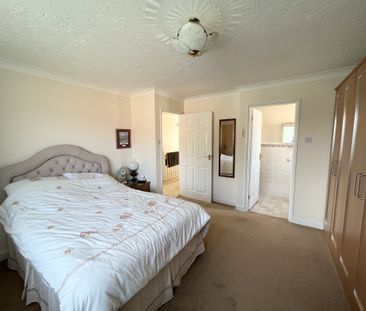 Apple Tree Road, Fordingbridge, Alderholt - Photo 3