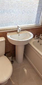 1 bedroom house to rent - Photo 4