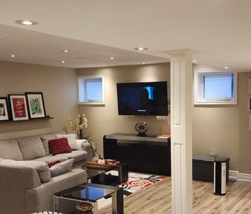 For Lease - 175 Art West Avenue, Newmarket, Ontario - Photo 2