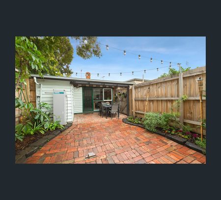 27 Coronet Street, Flemington, Vic 3031 - Photo 4