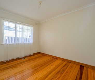 Charming 3-Bedroom Home in a Prime Location - Photo 3