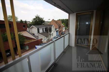 Location Appartement 2 pièces 47m² - Photo 3