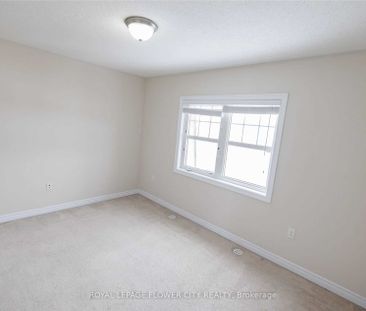 Condo Townhouse For Lease | W8120304 - Photo 4