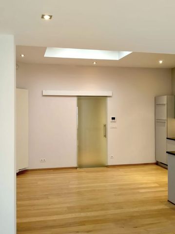 Appartement te huur - Foto 2