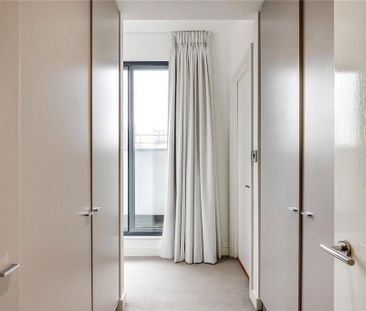 2 bedroom penthouse to rent - Photo 3