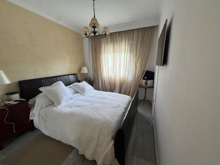 Piso de alquiler en Lugar Urbanizacion Cortijo de Nagueles, 3p, Sierra Blanca - Photo 5