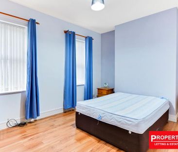 STUDENT ACCOMMODATION, 57 Rosemount Avenue, Derry/Londonderry, BT48... - Photo 2