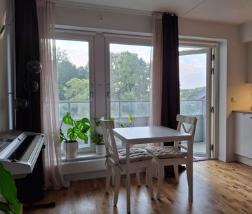 Klockelundsvägen, Farsta - Photo 2