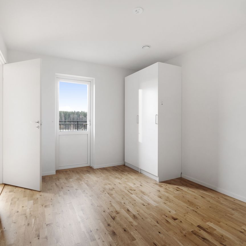 Björntorp, Rimbo - Photo 1