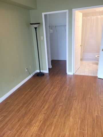 For Lease - 265 Enfield Place Unit# 510, Mississauga, Ontario - Photo 4