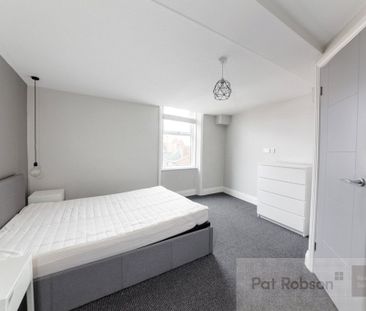 Cardigan Terrace Room 2, Newcastle Upon Tyne - Photo 2